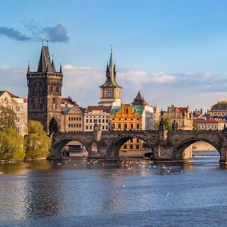 Mezonetovy Apartman V Centru Praga Esterno foto