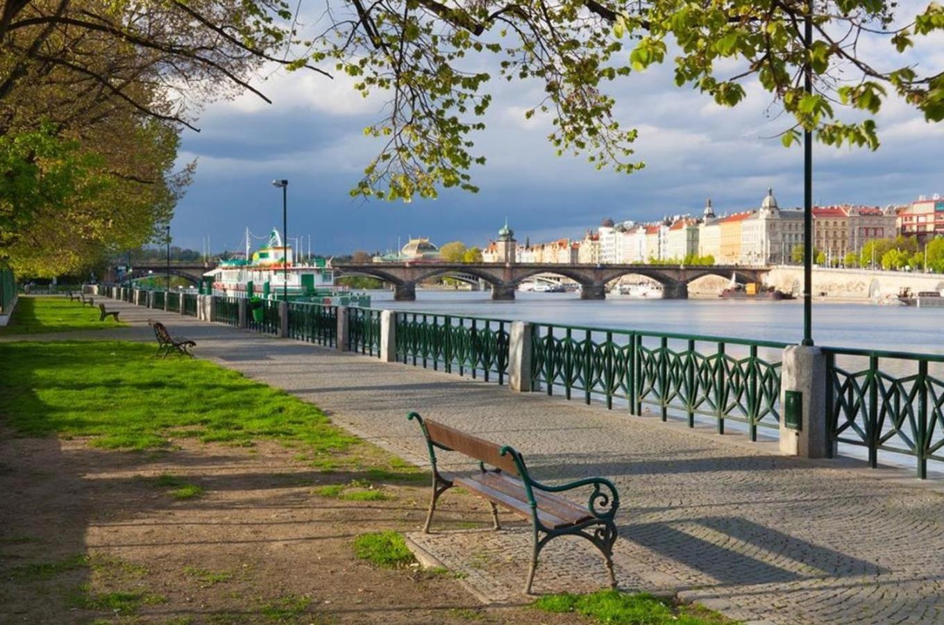 Mezonetovy Apartman V Centru Praga Esterno foto