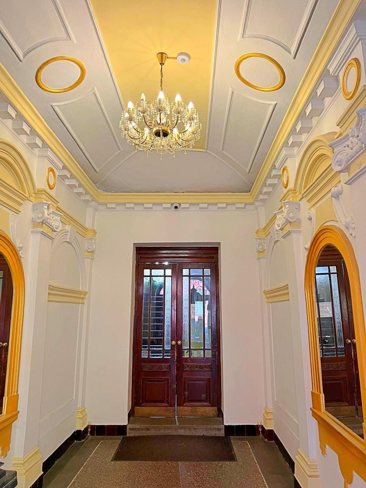 Mezonetovy Apartman V Centru Praga Esterno foto